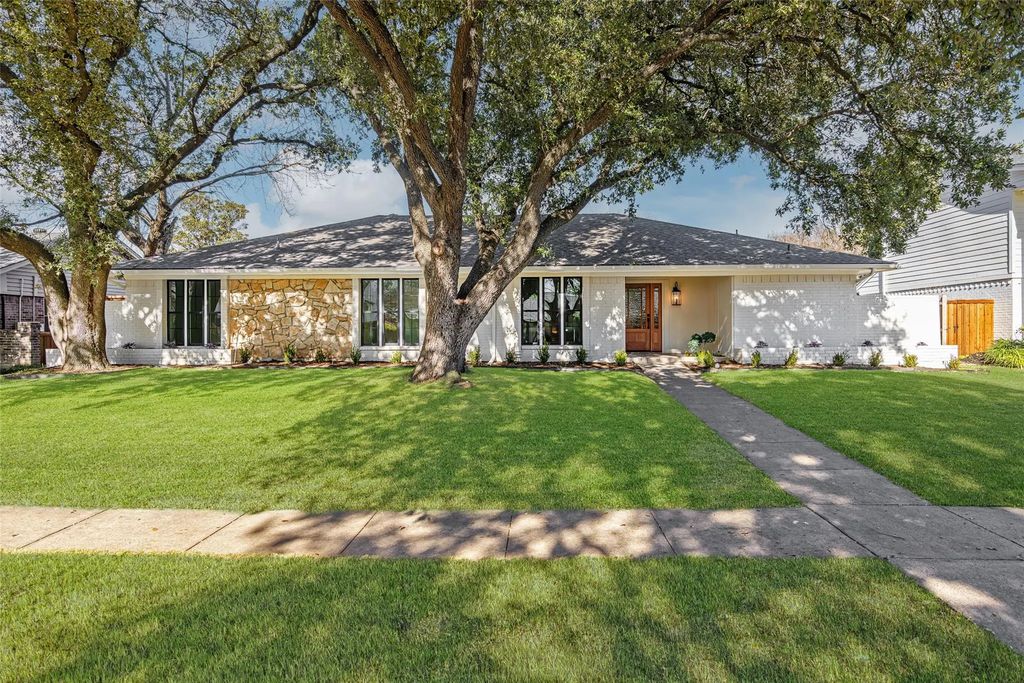 4023 High Summit Drive, Dallas