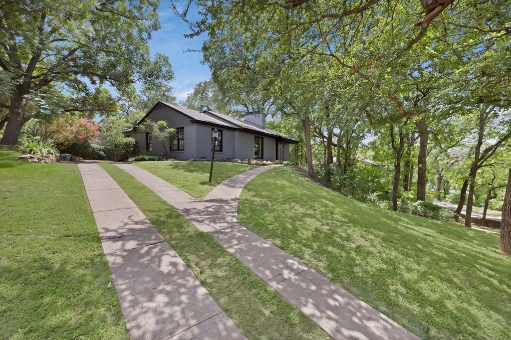 1904 Marigold Avenue, Fort Worth