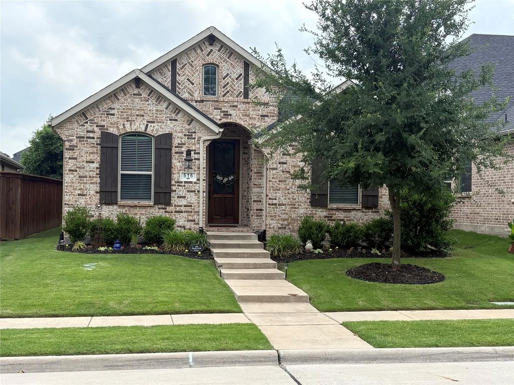 516 Gibbons Creek Trail, McKinney