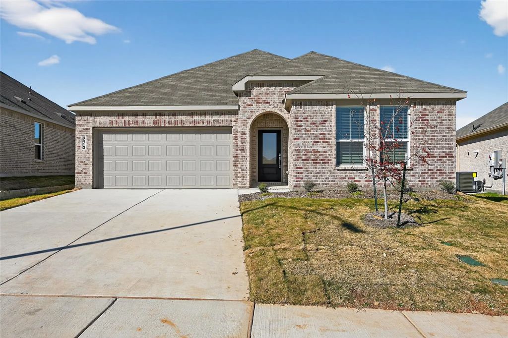 9413 Suttonridge, Fort Worth