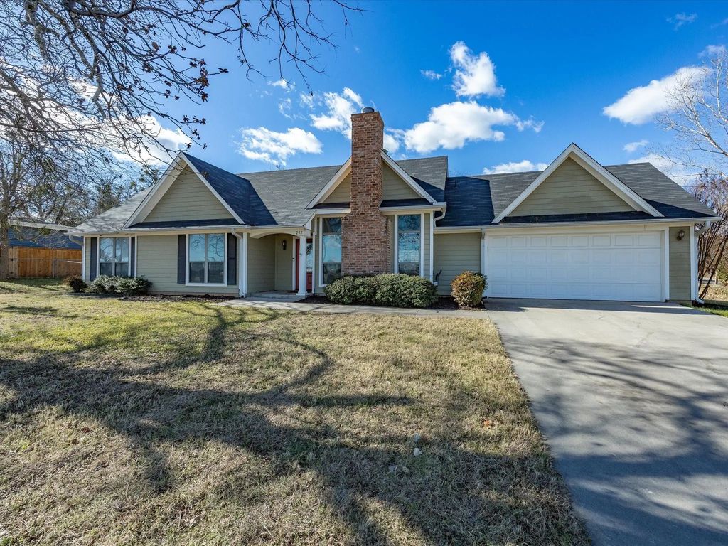 202 S Stratton Street, Decatur