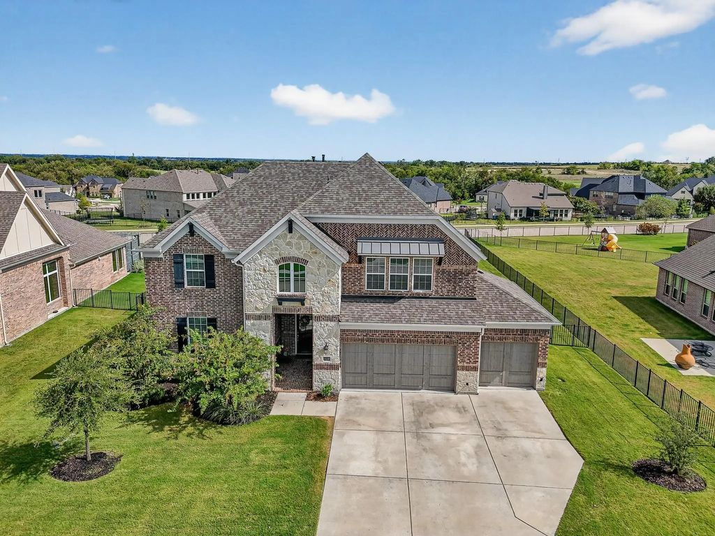 1420 Wolf Ridge Run, Gunter
