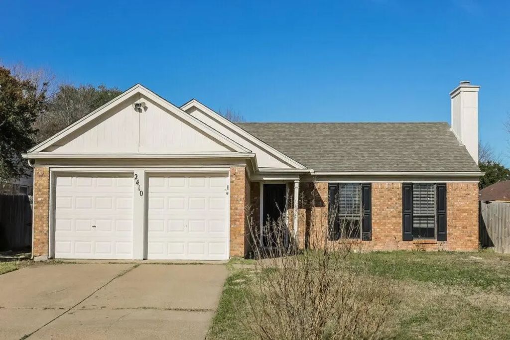 2410 Bentley Drive, Grand Prairie
