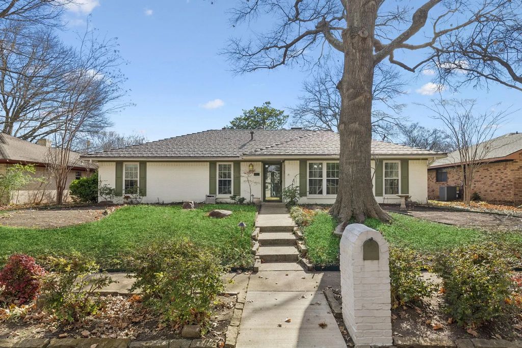3300 Raintree Drive, Plano