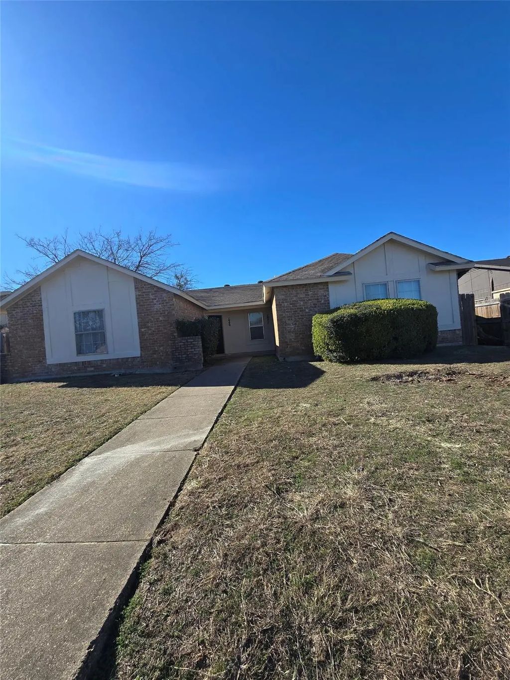 1451 Brook Meadow Circle, Lancaster