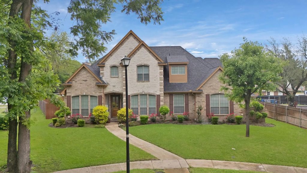 123 Native Circle, Lancaster