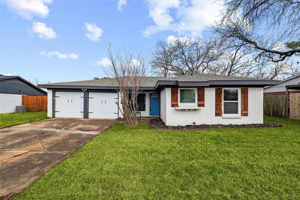 1311 Coke Drive, Arlington