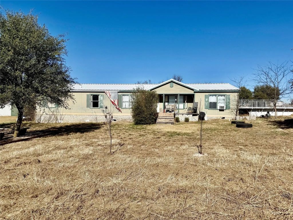 2566 County Road 2320, Decatur
