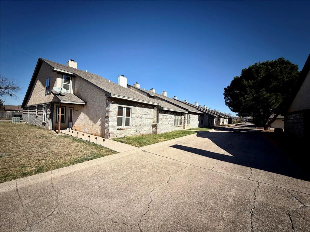 1 Crossroads Drive, Abilene
