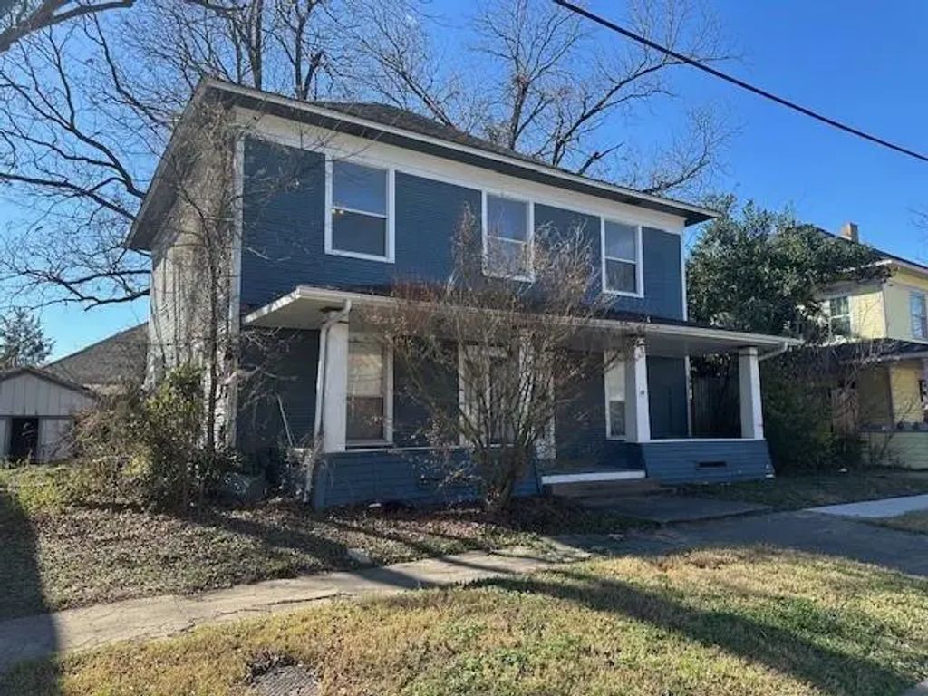 415 W Franklin, Waxahachie