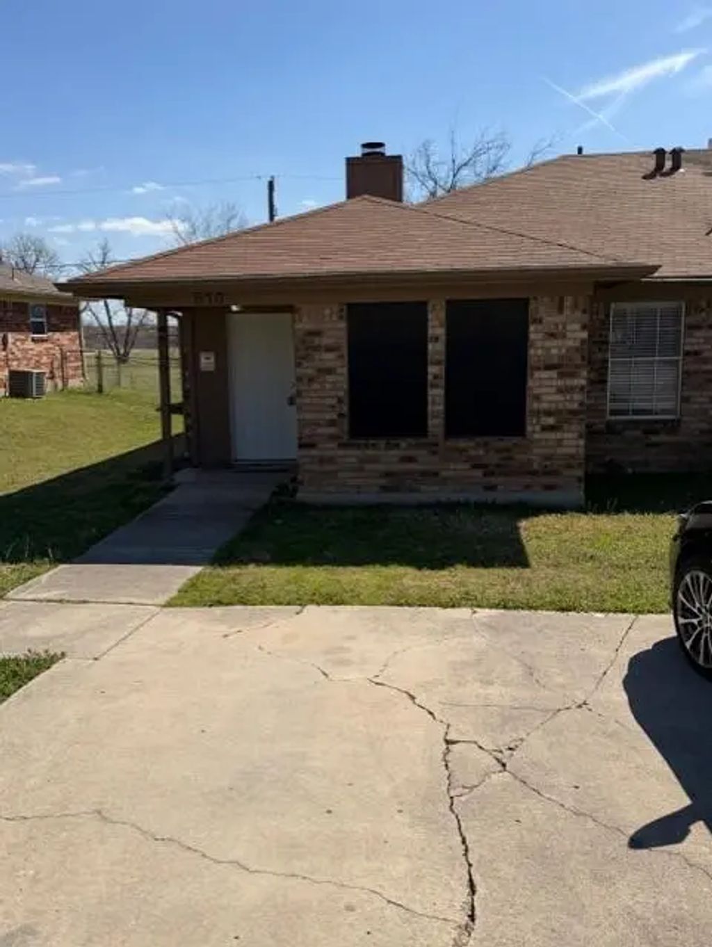 810 Woodland Court, Kennedale