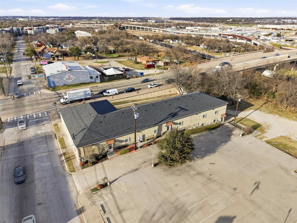 1301 E Weatherford Street, Fort Worth