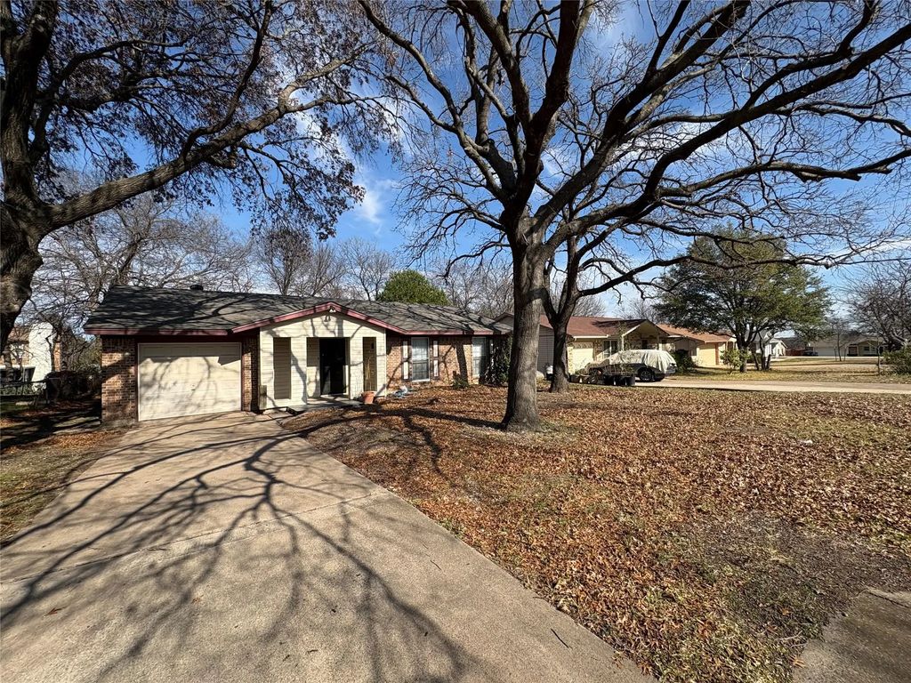 315 Linkmeadow Drive, Duncanville