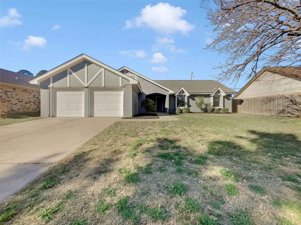 3902 San Miguel Court, Arlington