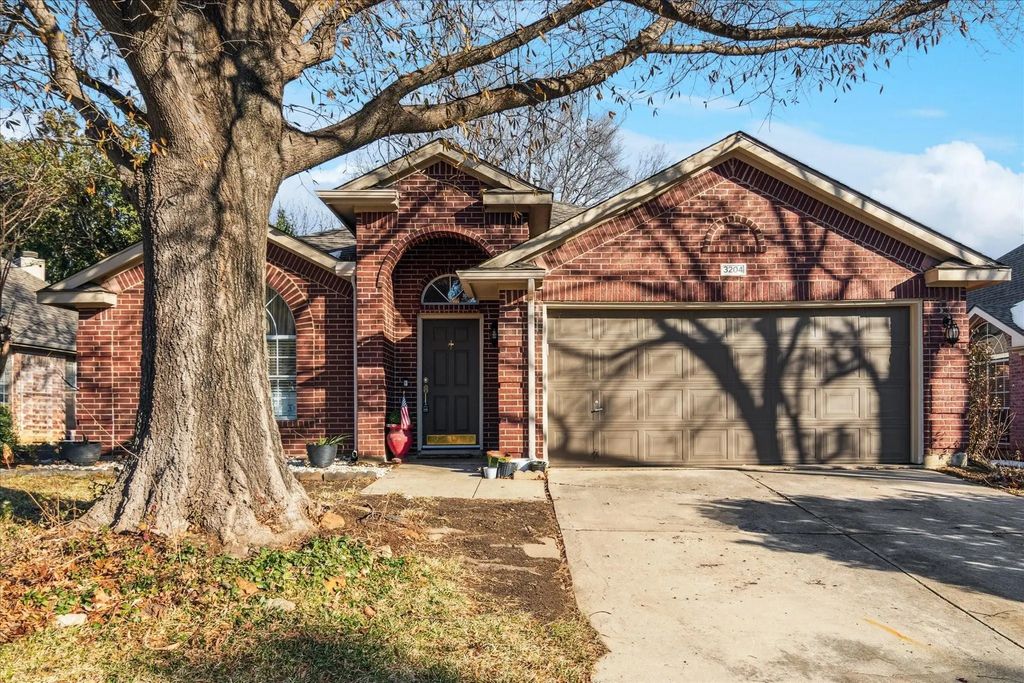 3204 Trailwood Lane, Flower Mound
