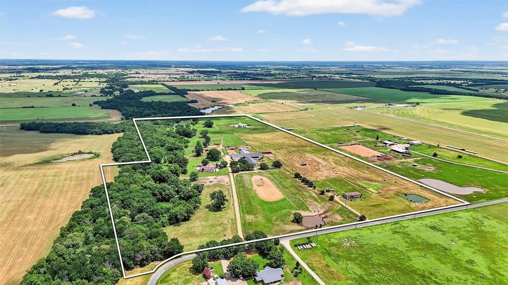 1717 Batey Road, Collinsville