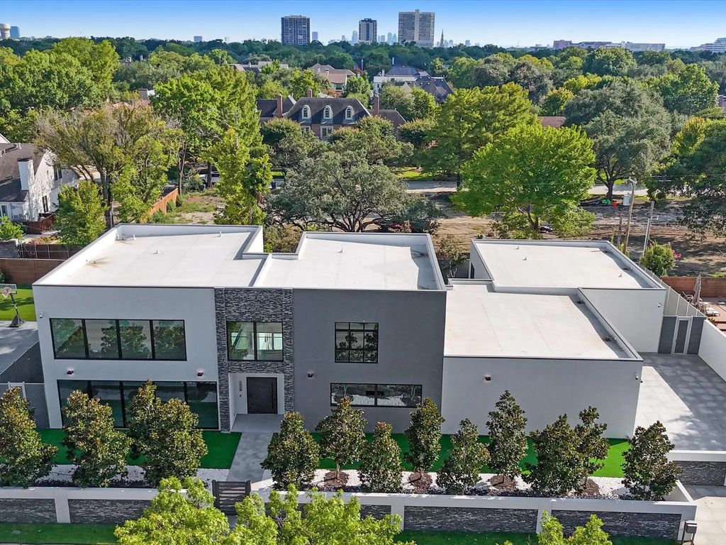 6218 Walnut Hill Lane, Dallas