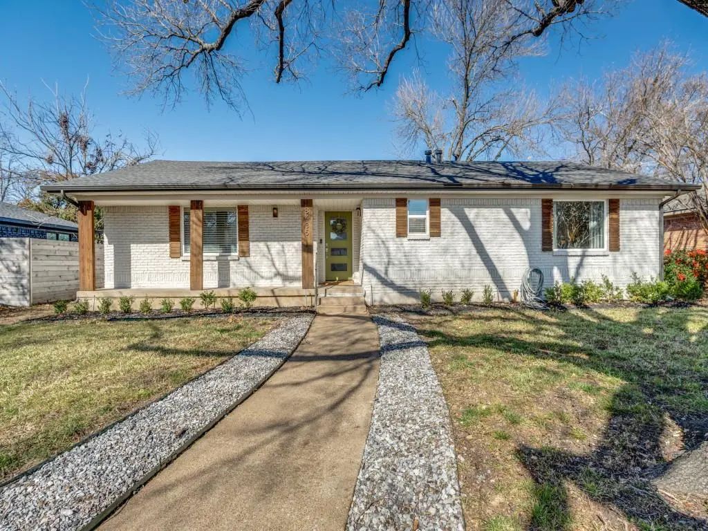 8435 Bocowood Drive, Dallas