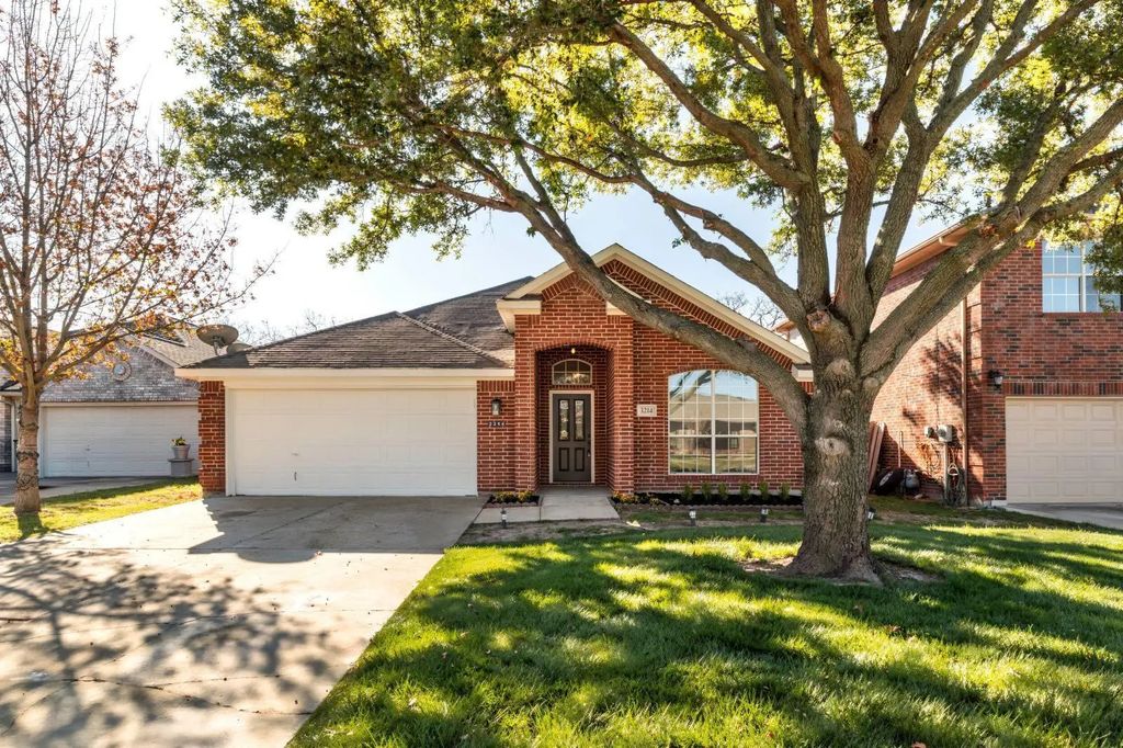 3214 Vinson Court, Irving