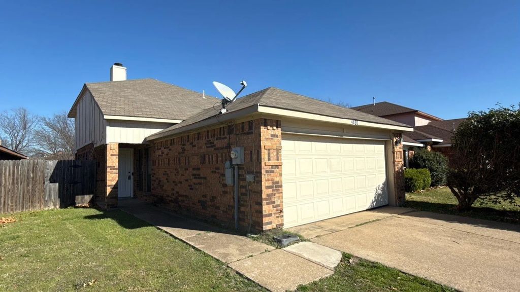4420 Flamingo Way, Mesquite