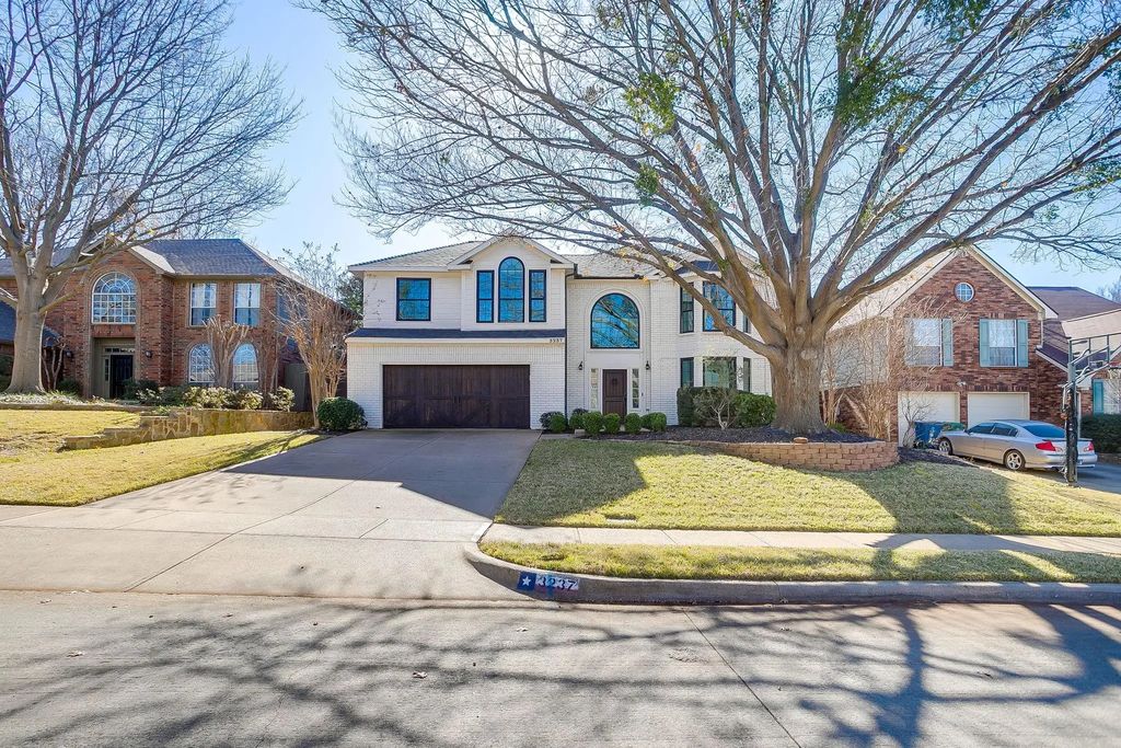 3237 Shady Glen Drive, Grapevine