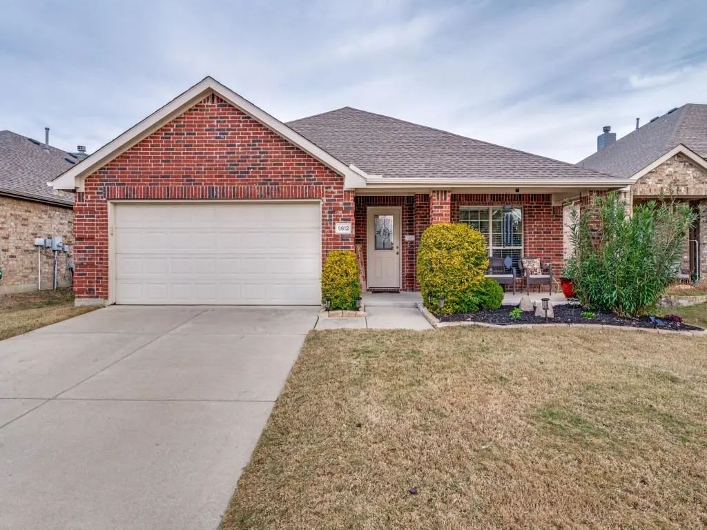 9612 Sleepy Hollow Drive, McKinney