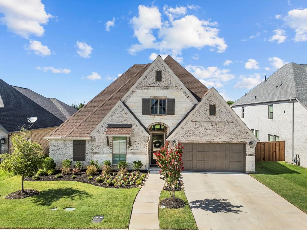 2833 Shane Drive, Midlothian