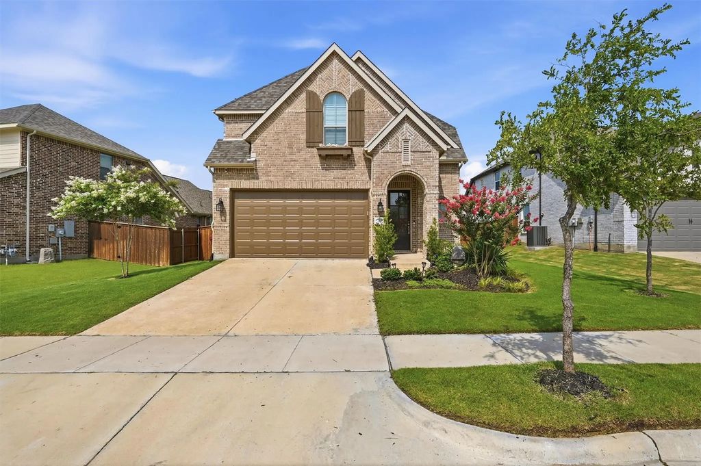 3808 Sky Drive, Sherman