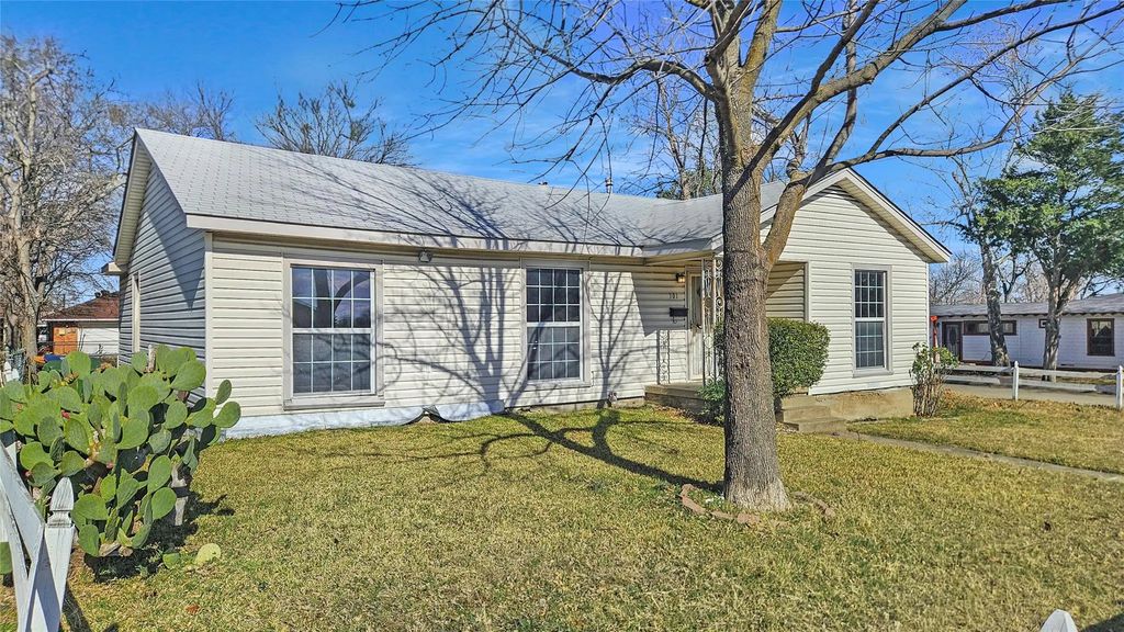 301 Buhler Drive, Garland
