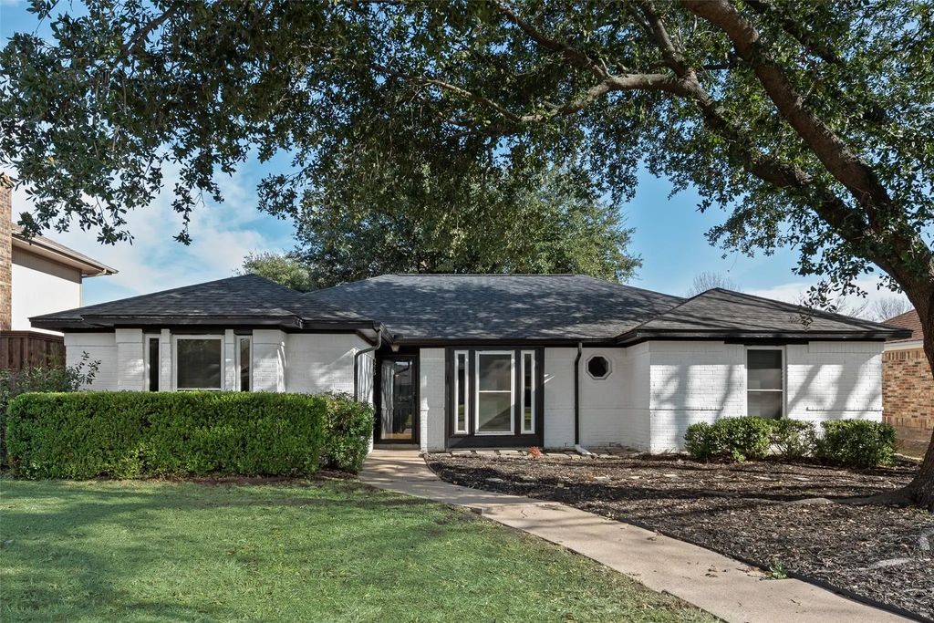 3216 Bucknell Drive, Rowlett