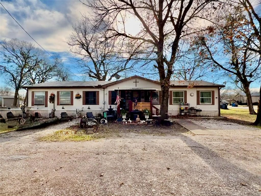 205 Hamilton Street, Bynum