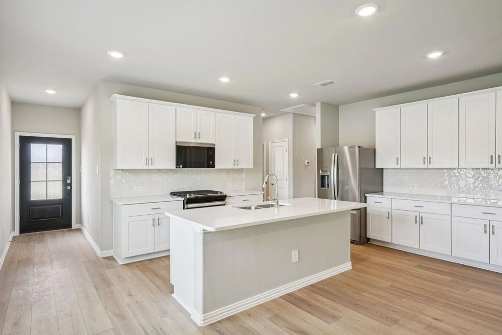 711 Dotty Drive, Princeton