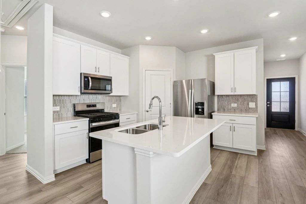 709 Dotty Drive, Princeton
