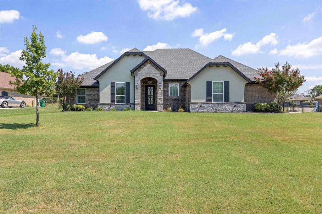 3711 Lonesome Creek Road, Granbury