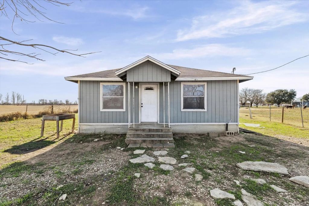 4524 Old Marlin Road, Waco