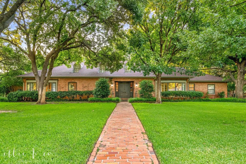 1133 S Leggett Drive, Abilene