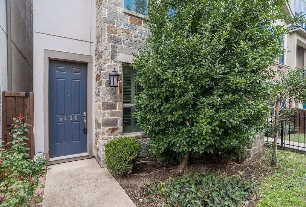 5436 Ashby Grove Street, Dallas