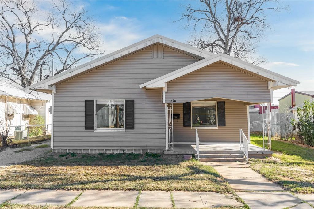 1410 Avenue E, Brownwood