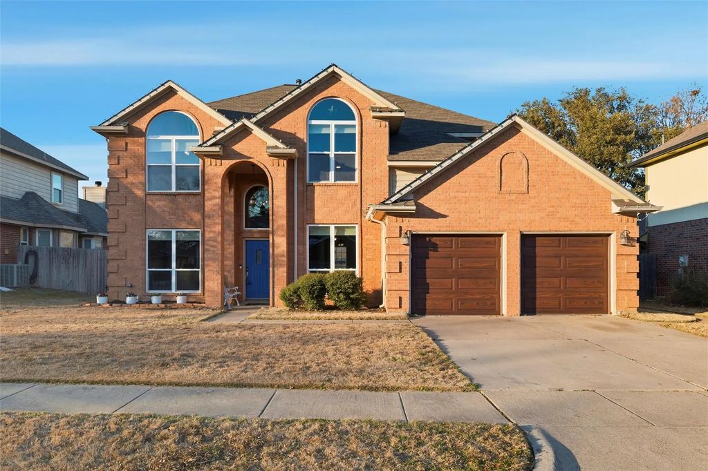 6841 Moss Lane, North Richland Hills