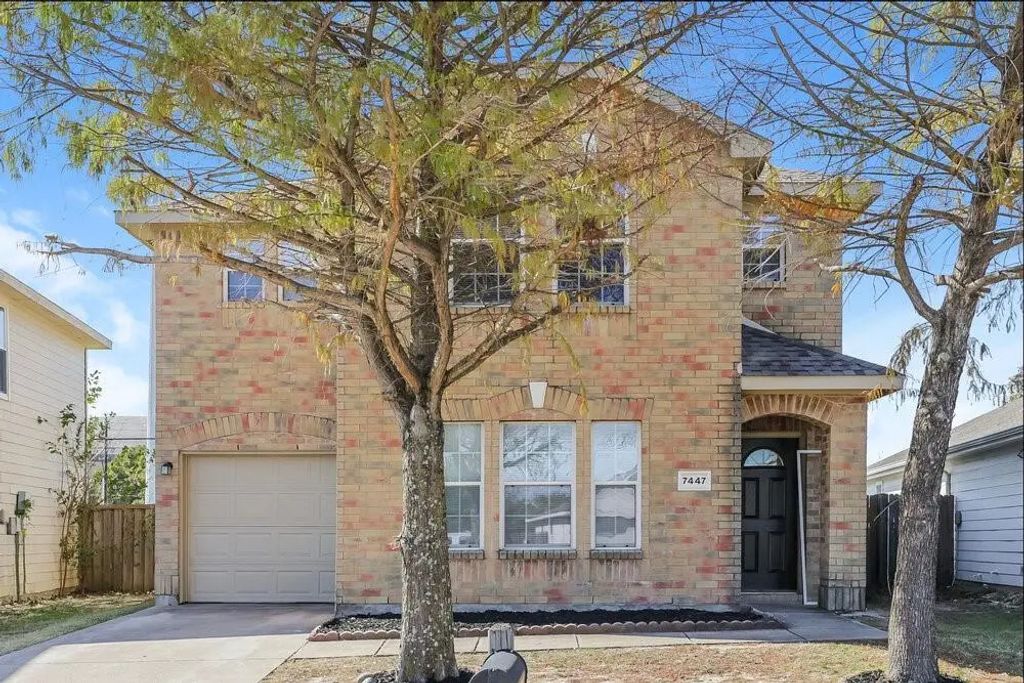 7447 Pineberry Road, Dallas