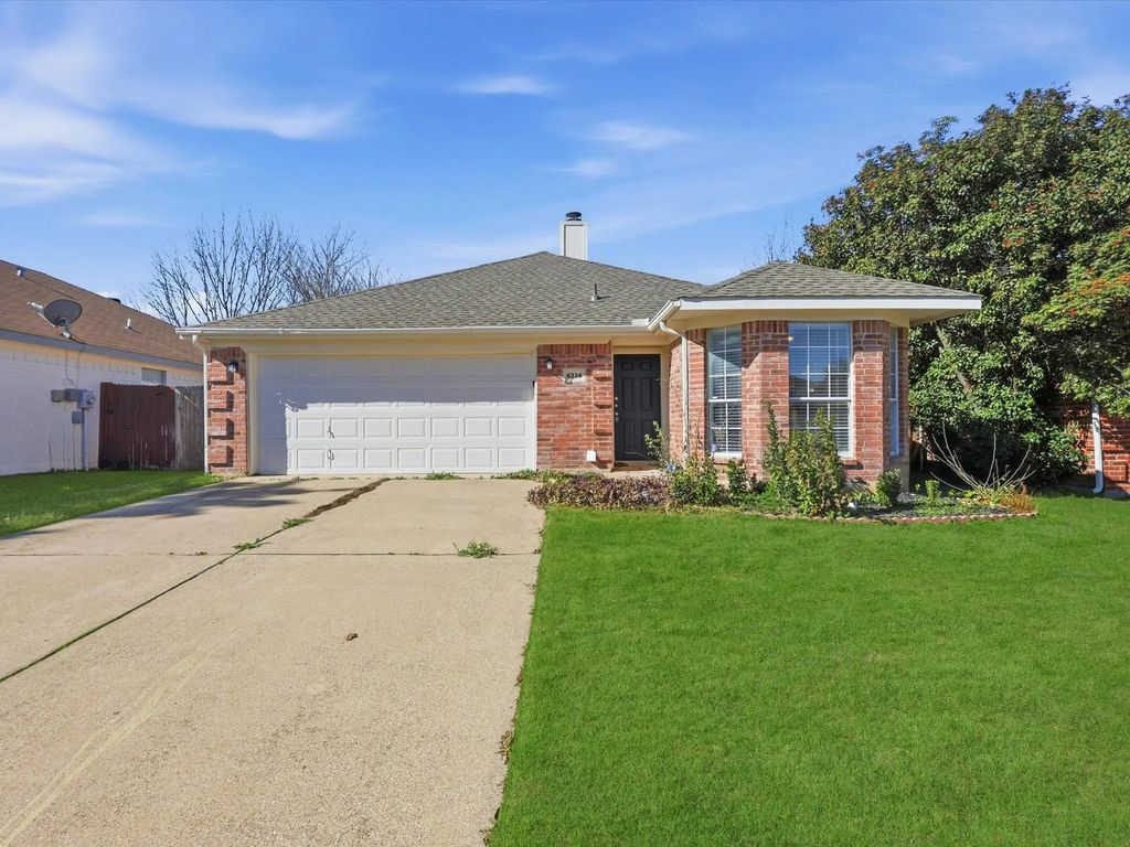 6324 Stockton Drive, Fort Worth
