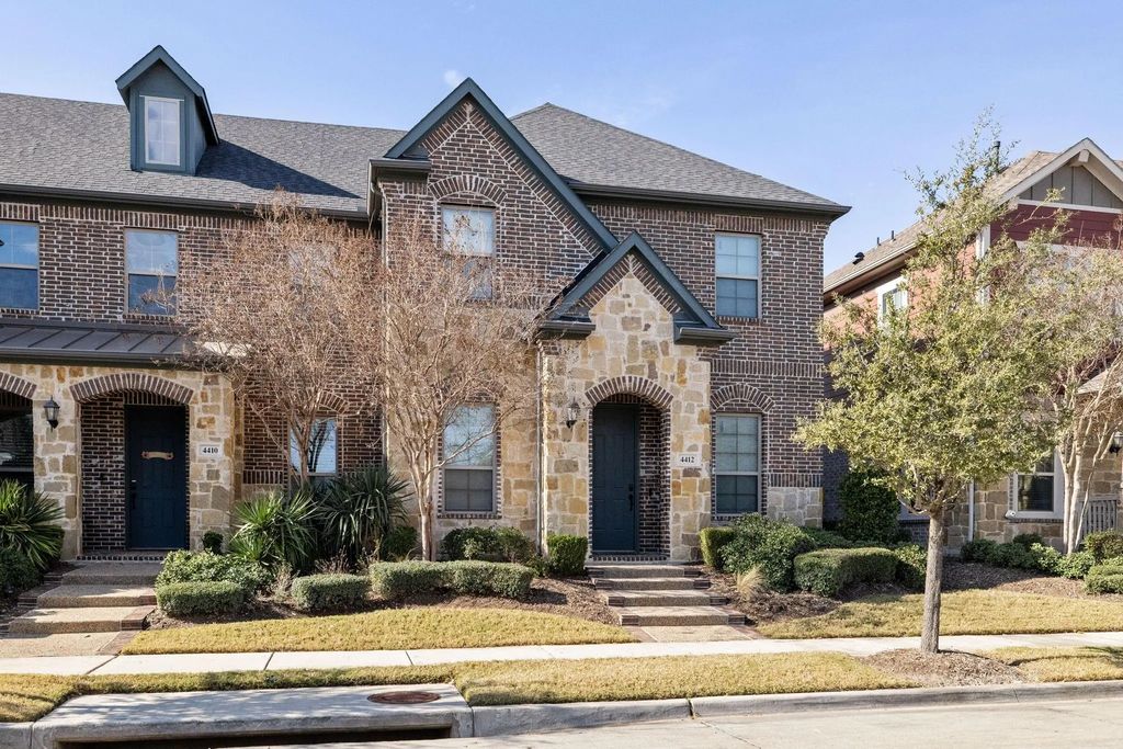 4412 Meadow Hawk Drive, Arlington