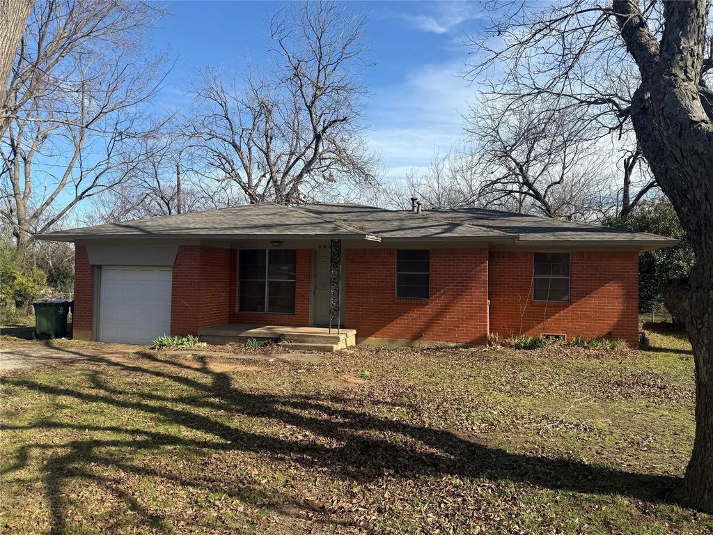 504 Hill Street, Aubrey