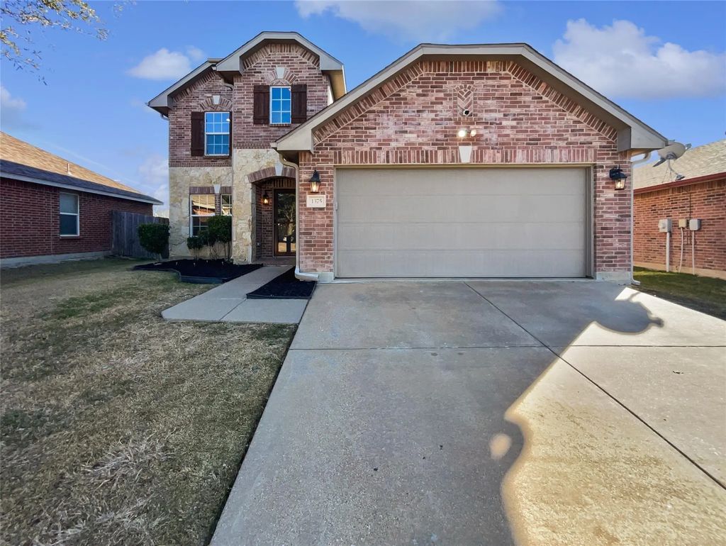 1375 Emily Court, Burleson