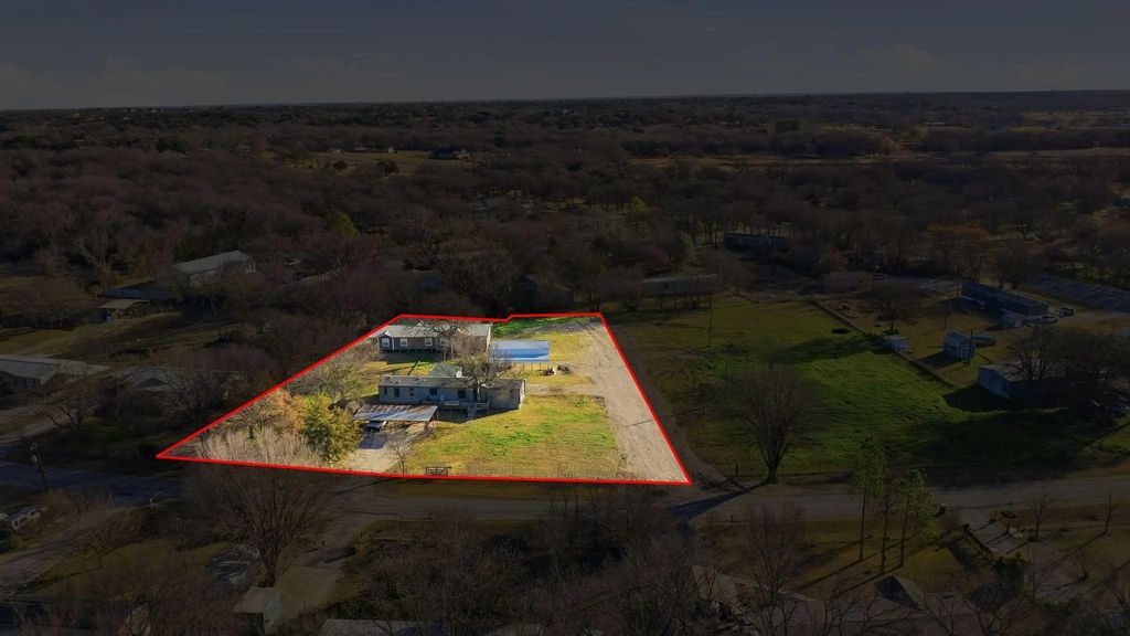2013 Spring Valley Drive, Azle