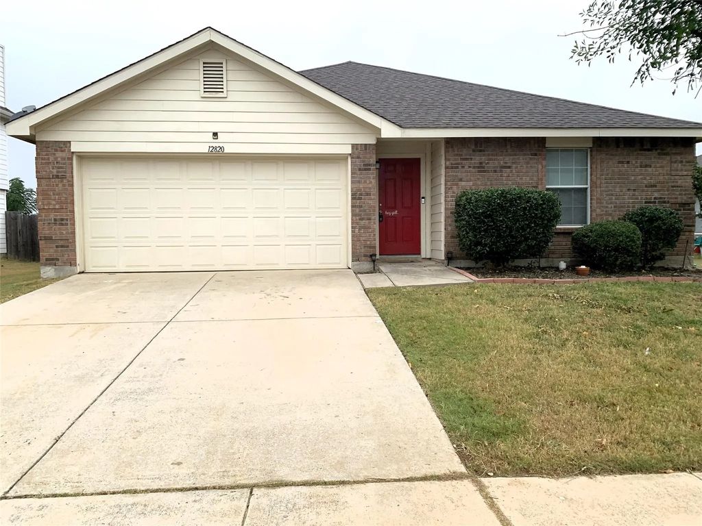 12820 Kingsgate Drive, Rhome