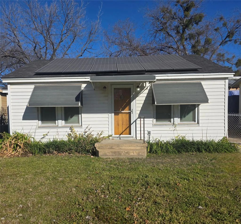 3925 E 4th Street, Fort Worth