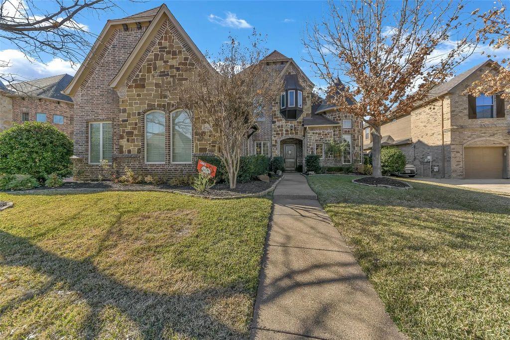 8013 Camino Drive, North Richland Hills
