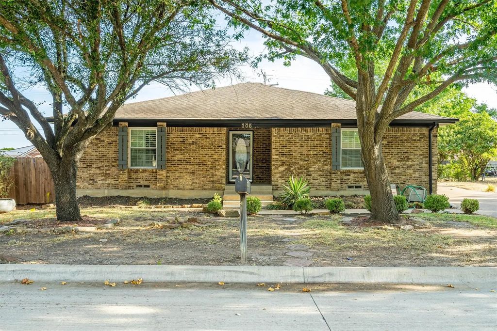 308 Allenwood Drive, Princeton
