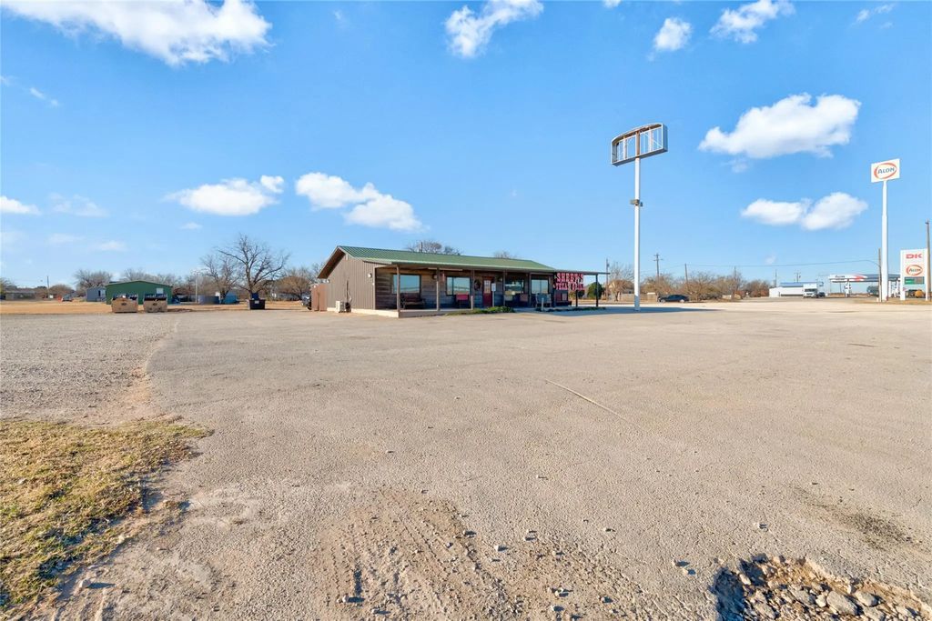 9915 Interstate 20, Merkel